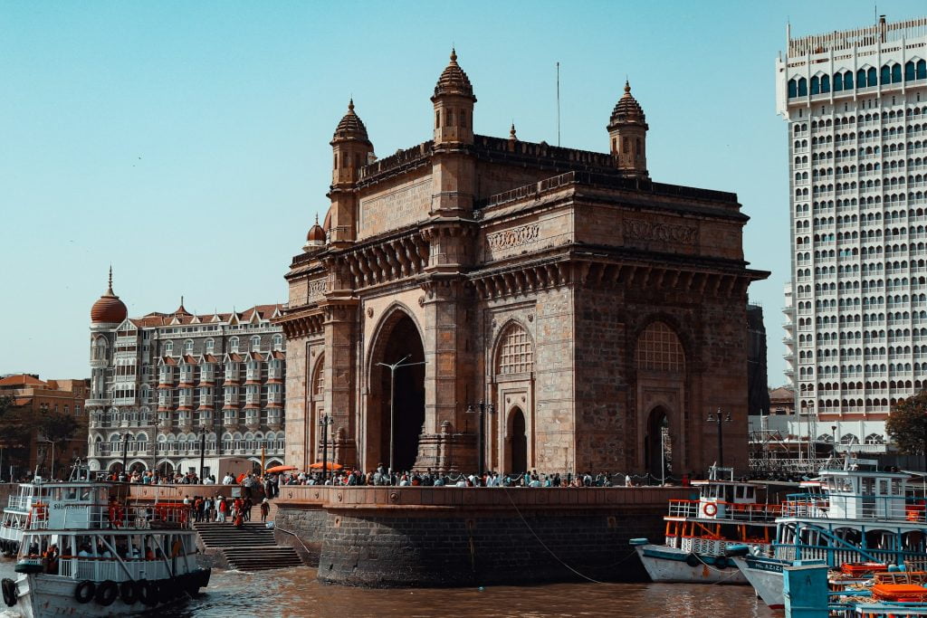 Pune to Mumbai Cab