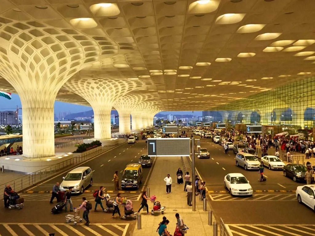 pune to mumbai airport cabs